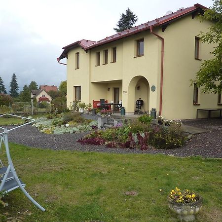 B&B En Mini-Camping Pension Kidafo Libun Экстерьер фото