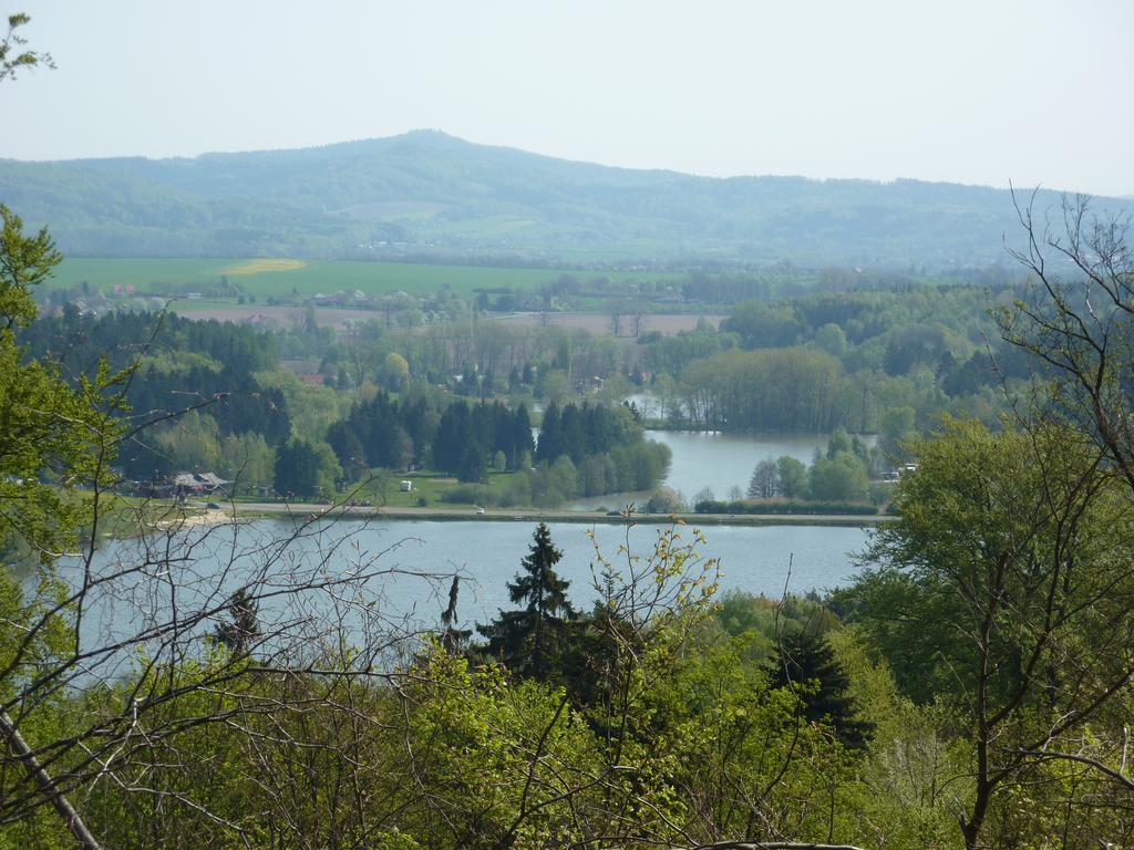 B&B En Mini-Camping Pension Kidafo Libun Экстерьер фото