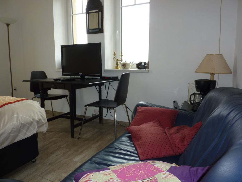 B&B En Mini-Camping Pension Kidafo Libun Экстерьер фото