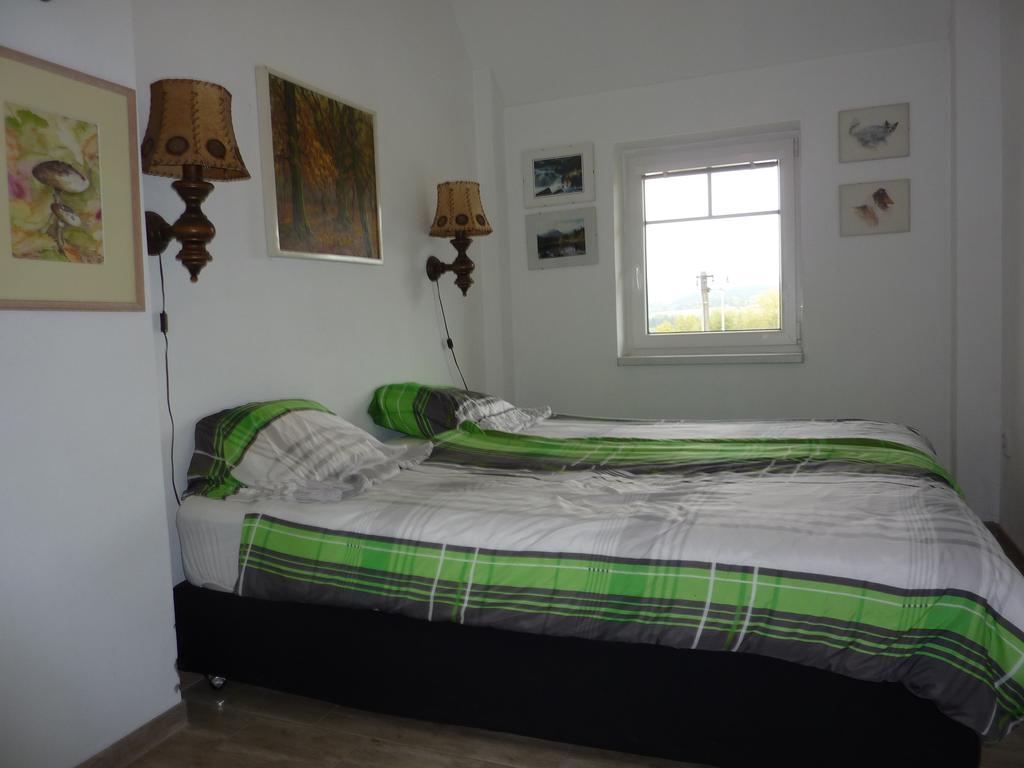 B&B En Mini-Camping Pension Kidafo Libun Экстерьер фото